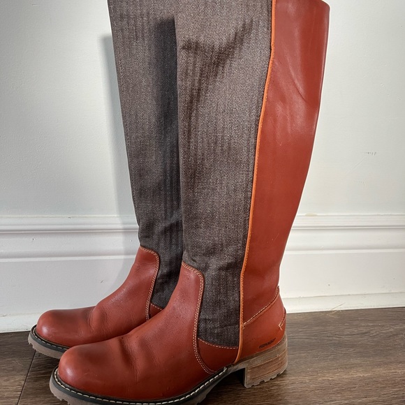 Sebago High Boots - Picture 3 of 9